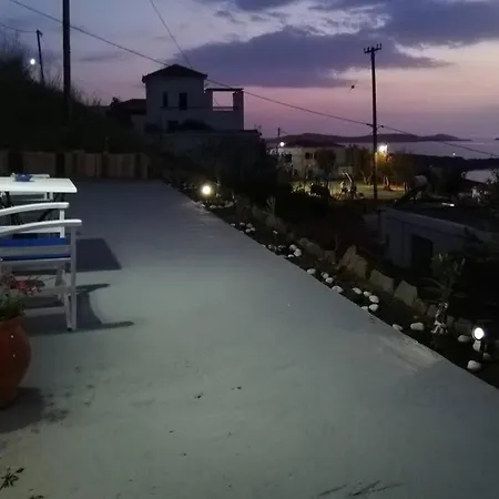 Lorentzia Apartment Batsi (Andros)